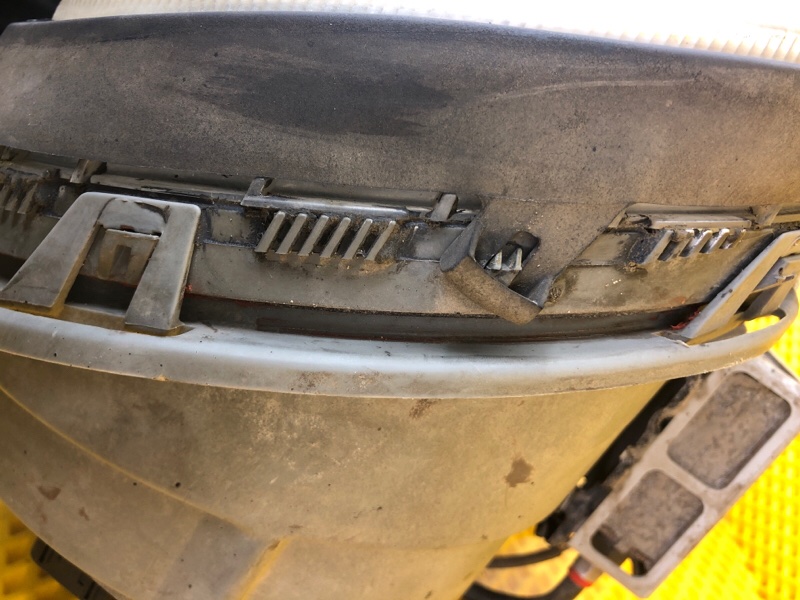 Фара передняя правая Mercedes-Benz E-Class 15.04.1998 W210