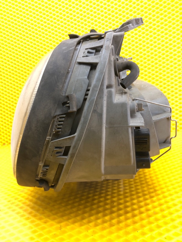 Фара левая Mercedes-Benz E-Class 15.04.1998 W210