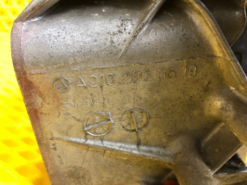 Педальный узел Mercedes-Benz E-Class 15.04.1998 W210