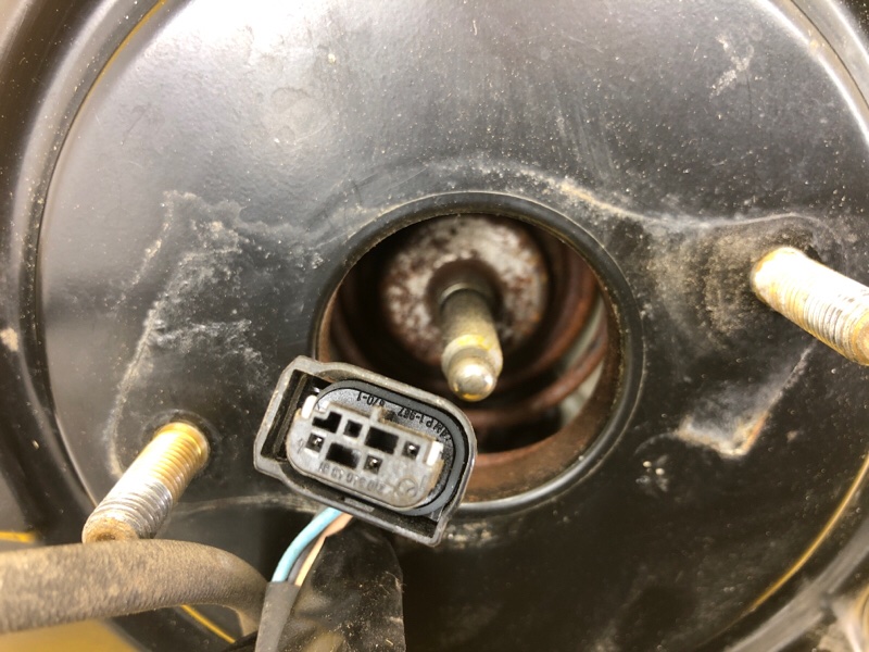 Вакуумный усилитель тормозов Mercedes-Benz E-Class 15.04.1998 W210