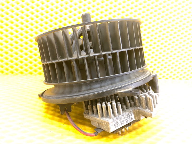 Мотор отопителя (вентилятор печки Mercedes-Benz E-Class 15.04.1998 W210
