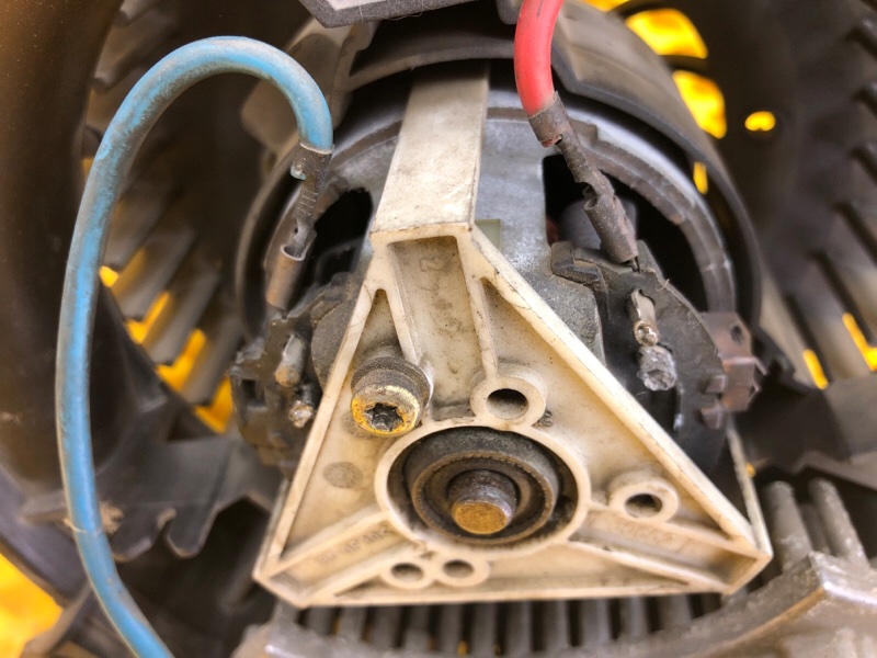 Мотор отопителя (вентилятор печки Mercedes-Benz E-Class 15.04.1998 W210