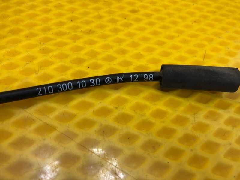 Трос газа Mercedes-Benz E-Class 15.04.1998 W210