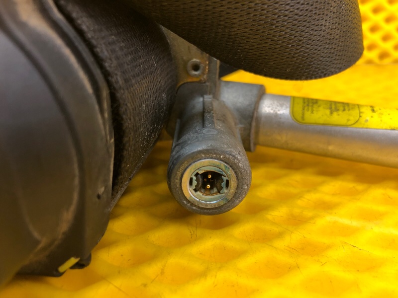 Ремень безопасности передний левый Mercedes-Benz E-Class 15.04.1998 W210