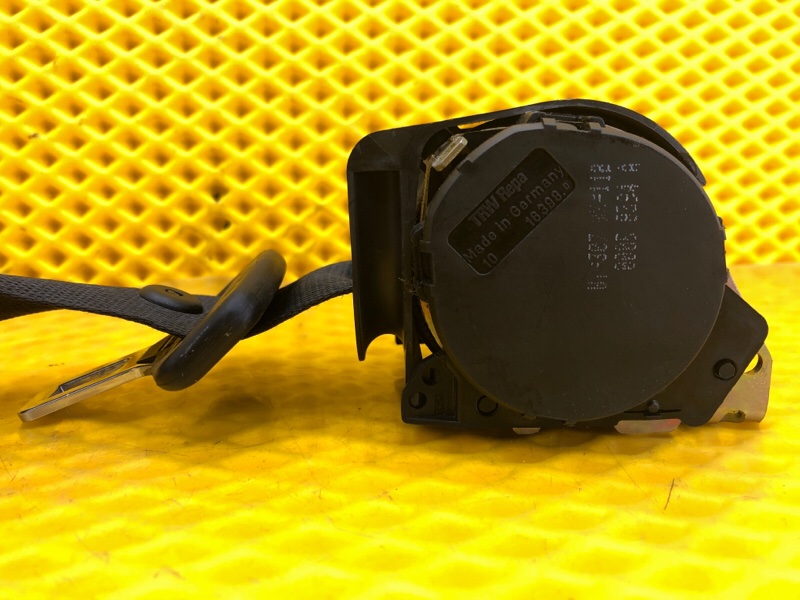 Ремень безопасности задний правый Mercedes-Benz E-Class 15.04.1998 W210