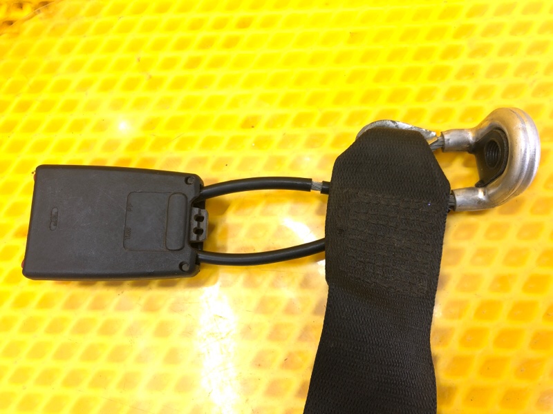 Замок ремня безопасности (ответная часть) Mercedes-Benz E-Class 15.04.1998 W210