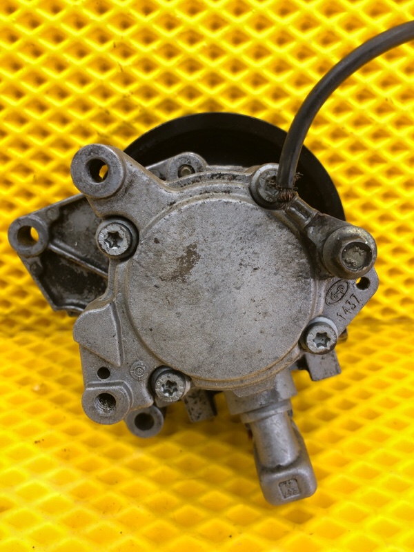 Насос ГУР Mercedes-Benz E-Class 15.04.1998 W210