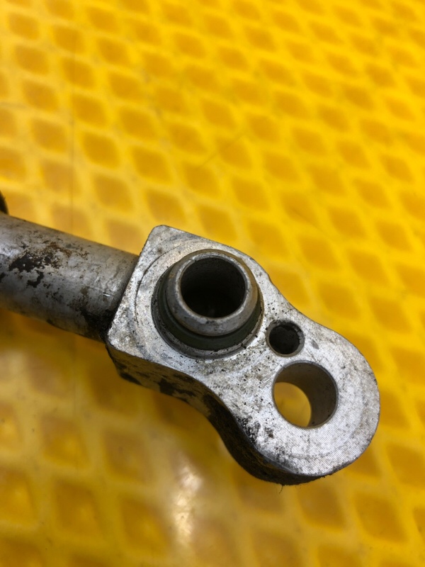 Трубка кондиционера Mercedes-Benz E-Class 15.04.1998 W210