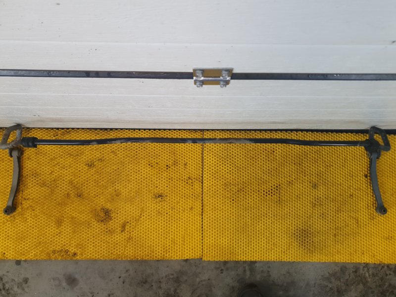 Стабилизатор Mercedes-Benz E-Class 15.04.1998 W210