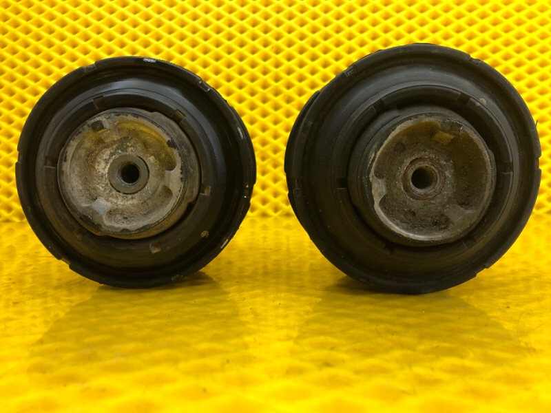 Подушка двигателя Mercedes-Benz E-Class 15.04.1998 W210