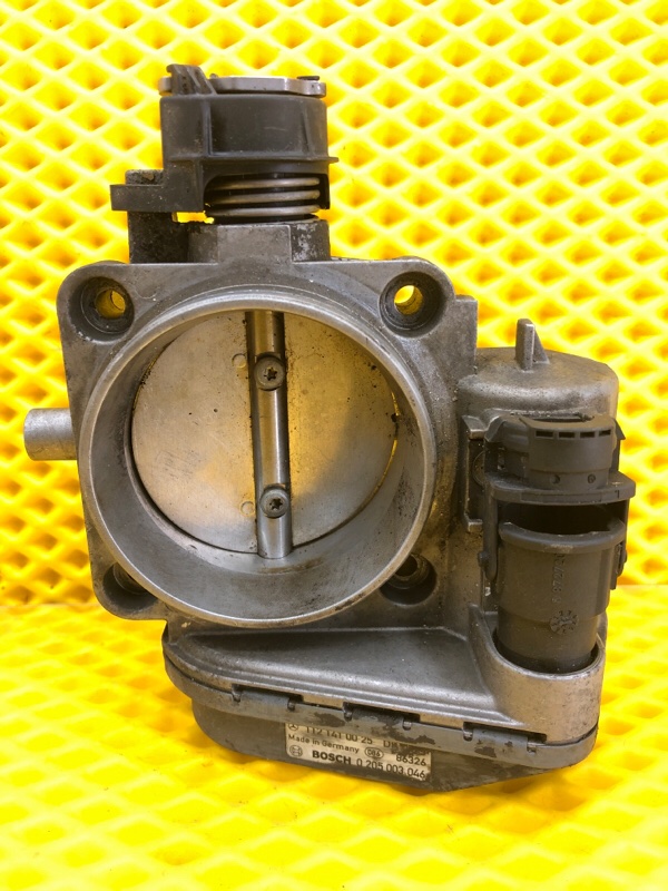 Заслонка дроссельная Mercedes-Benz E-Class 15.04.1998 W210