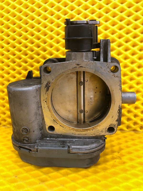 Заслонка дроссельная Mercedes-Benz E-Class 15.04.1998 W210