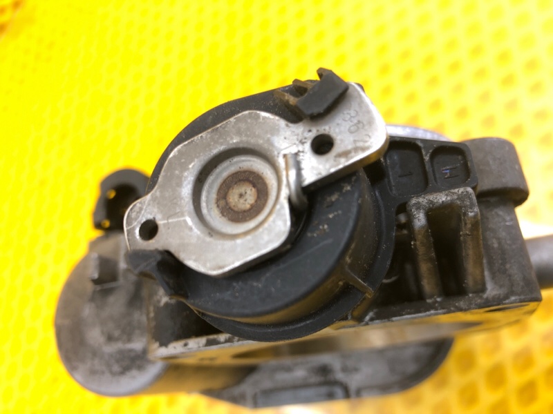 Заслонка дроссельная Mercedes-Benz E-Class 15.04.1998 W210