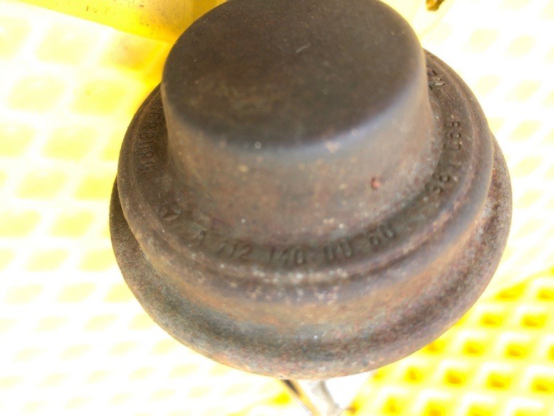 Клапан EGR Mercedes-Benz E-Class 15.04.1998 W210