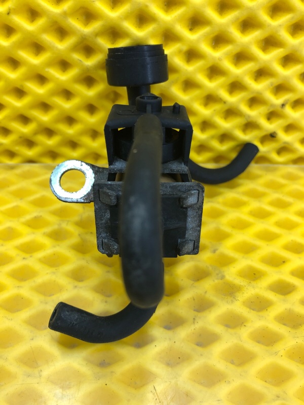 Клапан электромагнитный Mercedes-Benz E-Class 15.04.1998 W210