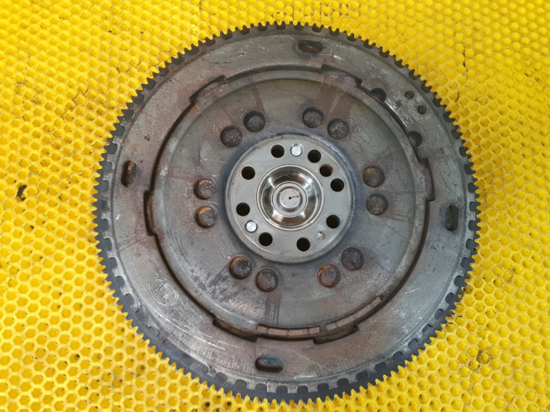 Маховик + комплект сцепления Mercedes-Benz E-Class 15.04.1998 W210