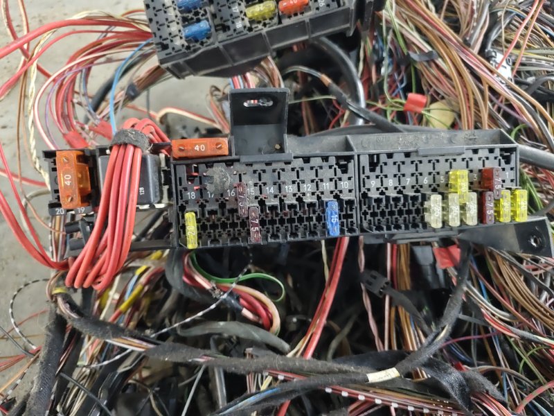 Проводка салона (жгут проводов) Mercedes-Benz E-Class 15.04.1998 W210