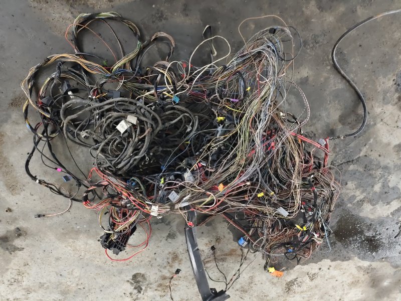 Проводка салона (жгут проводов) Mercedes-Benz E-Class 15.04.1998 W210