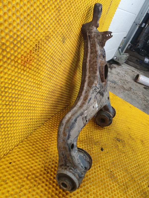 Рычаг передний Mercedes-Benz E-Class 15.04.1998 W210