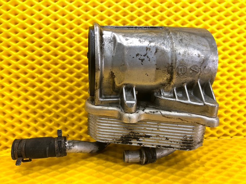 Корпус масляного фильтра Mercedes-Benz E-Class 15.04.1998 W210