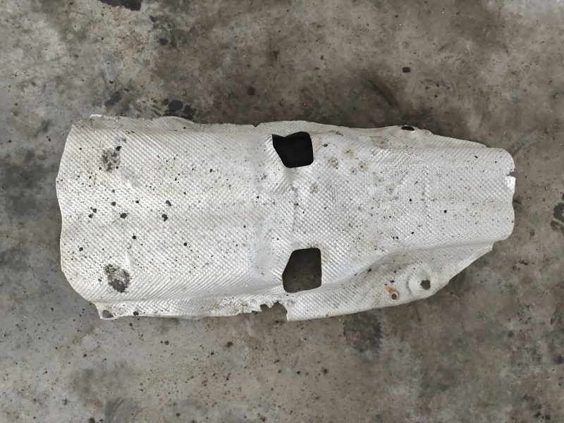 Экран тепловой Volkswagen Touareg 2003 7L6