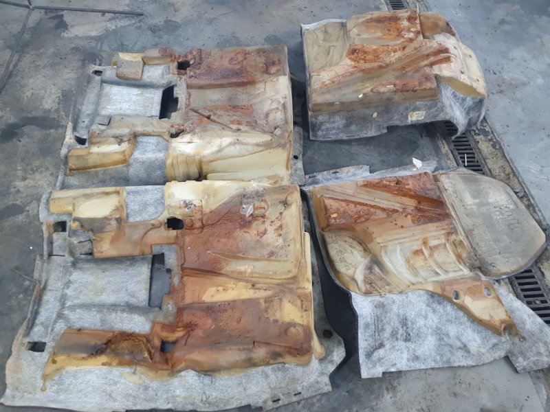 Ковролин Mercedes-Benz E-Class 15.04.1998 W210