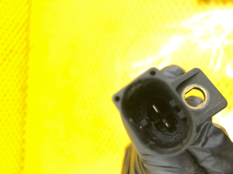 Датчик положения коленвала Mercedes-Benz E-Class 15.04.1998 W210