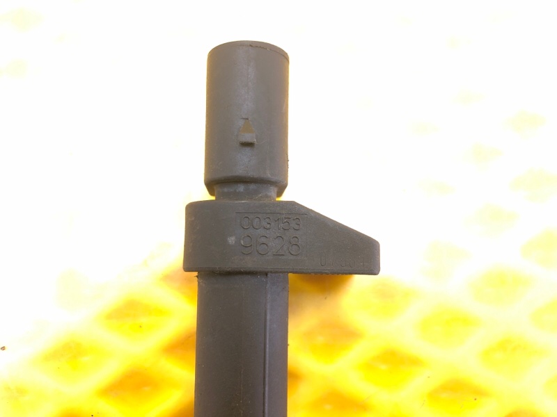 Датчик положения коленвала Mercedes-Benz E-Class 15.04.1998 W210