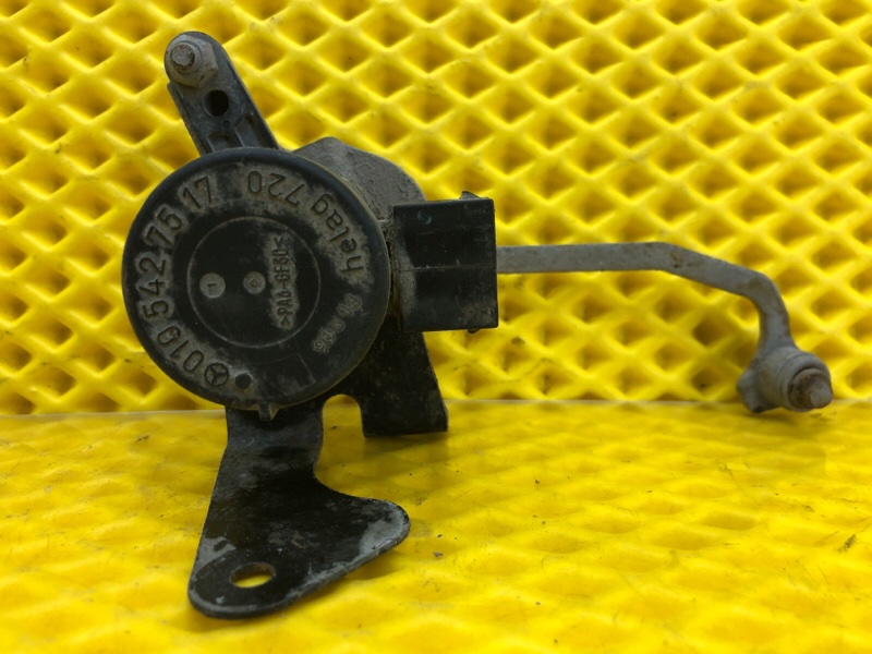 Датчик положения кузова Mercedes-Benz E-Class 15.04.1998 W210