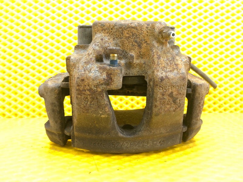 Суппорт Mercedes-Benz E-Class 15.04.1998 W210