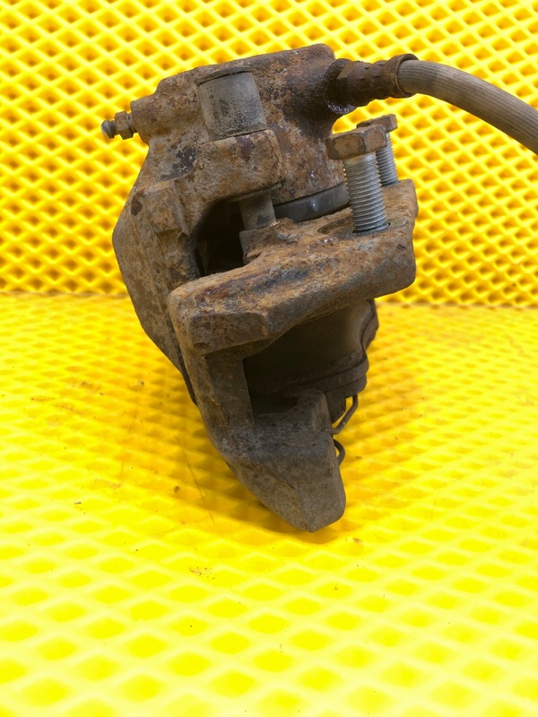 Суппорт Mercedes-Benz E-Class 15.04.1998 W210