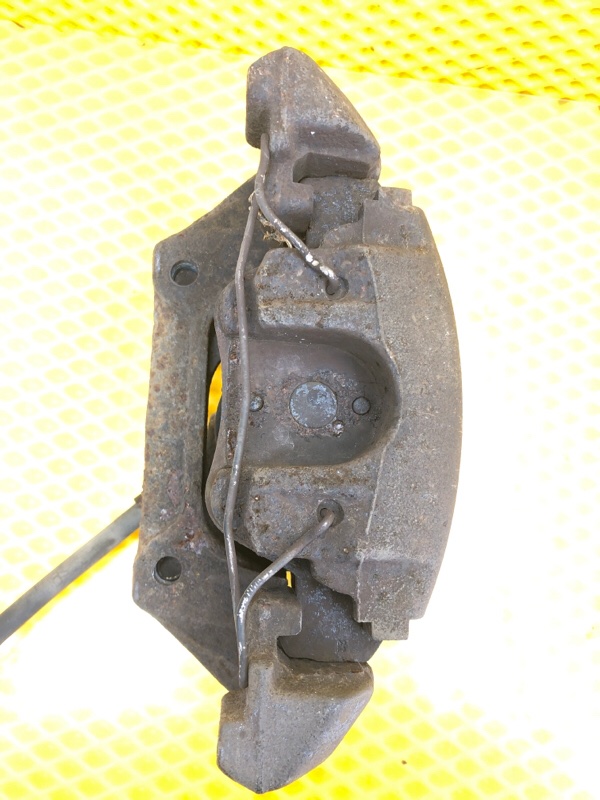 Суппорт Mercedes-Benz E-Class 15.04.1998 W210