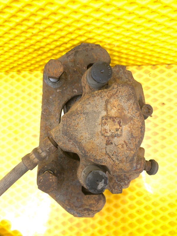 Суппорт Mercedes-Benz E-Class 15.04.1998 W210