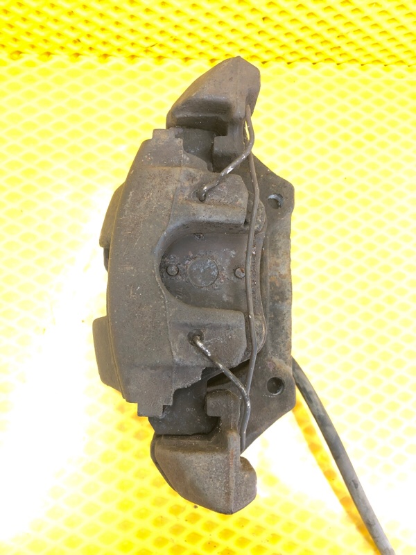 Суппорт Mercedes-Benz E-Class 15.04.1998 W210