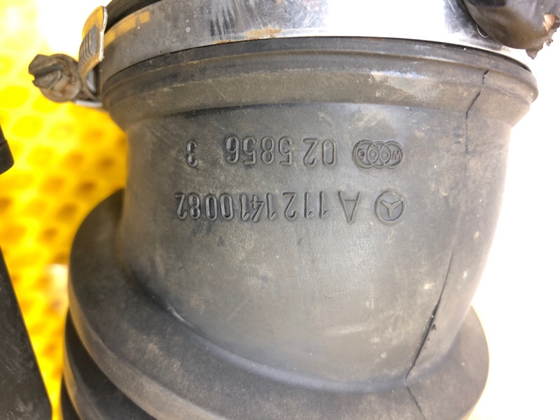 Патрубок воздушного фильтра Mercedes-Benz E-Class 15.04.1998 W210