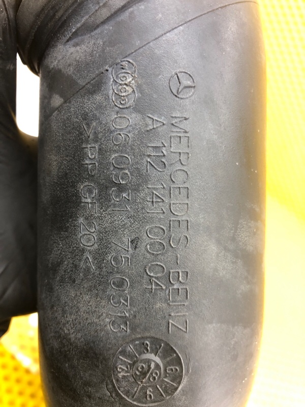 Патрубок воздушного фильтра Mercedes-Benz E-Class 15.04.1998 W210