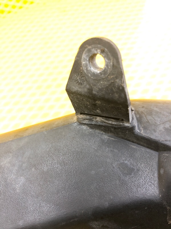 Патрубок воздушного фильтра Mercedes-Benz E-Class 15.04.1998 W210