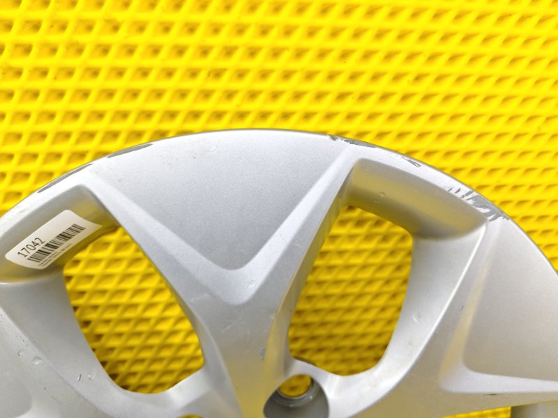 Колпак колеса Hyundai Solaris RB