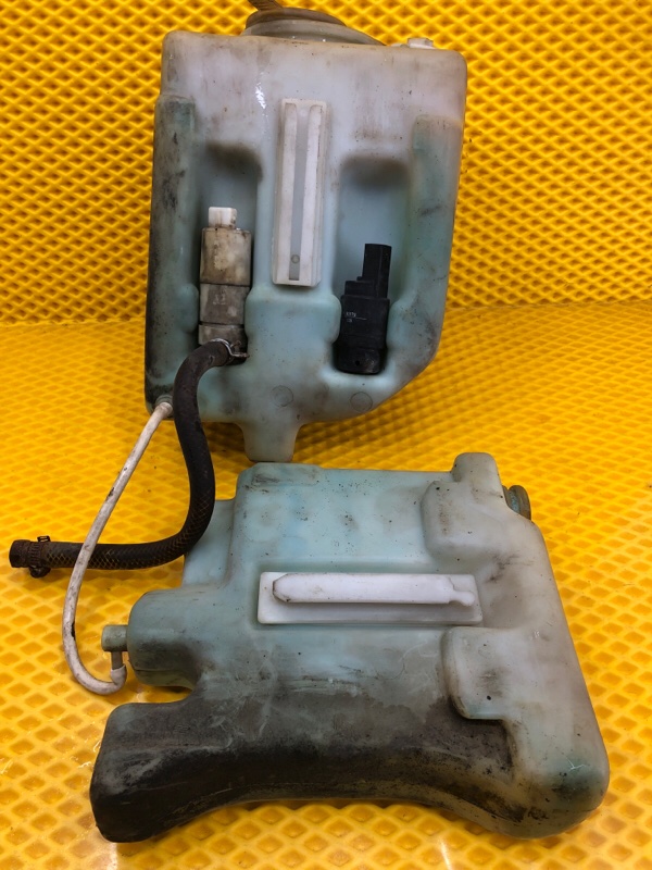 Бачок омывателя Mercedes-Benz E-Class 15.04.1998 W210