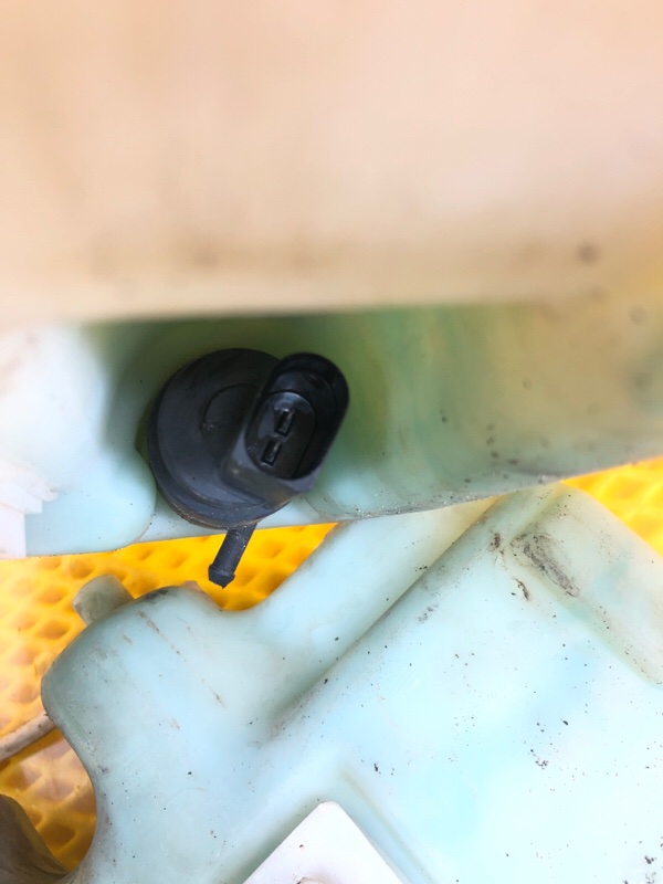 Бачок омывателя Mercedes-Benz E-Class 15.04.1998 W210