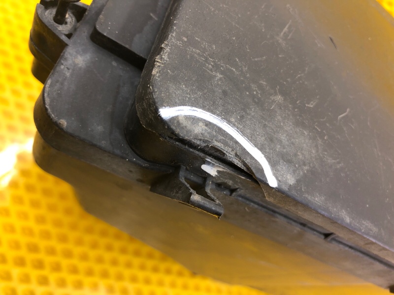 Корпус блока предохранителей Mercedes-Benz E-Class 15.04.1998 W210