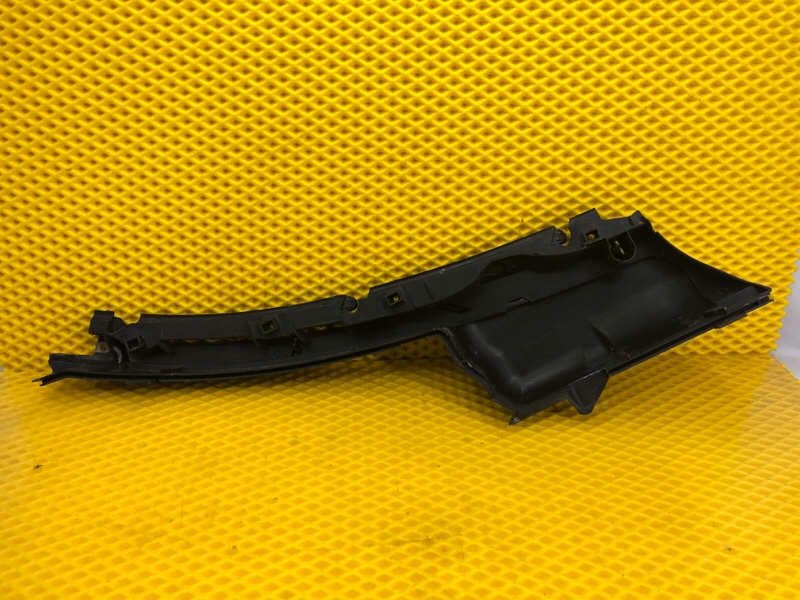 Жабо левая часть Mercedes-Benz E-Class 15.04.1998 W210