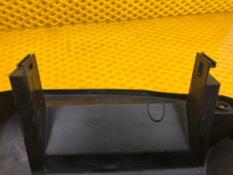 Корпус блока предохранителей Mercedes-Benz E-Class 15.04.1998 W210