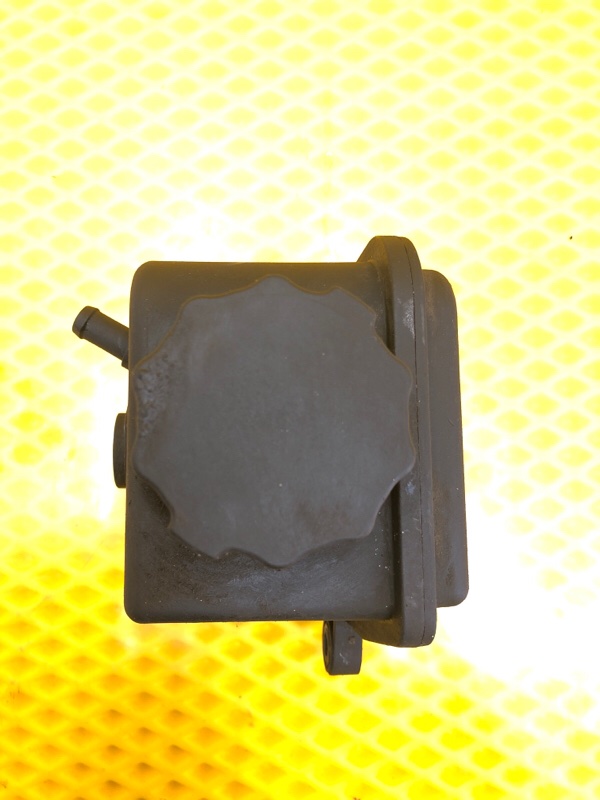 Бачок ГУР Mercedes-Benz E-Class 15.04.1998 W210