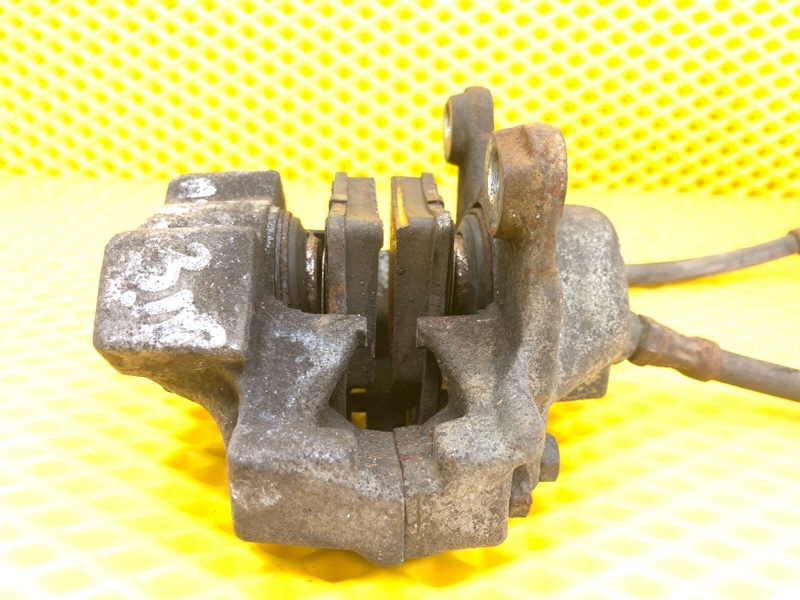 Суппорт Mercedes-Benz E-Class 15.04.1998 W210