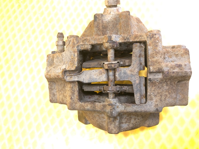 Суппорт Mercedes-Benz E-Class 15.04.1998 W210