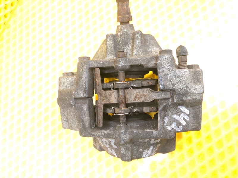 Суппорт Mercedes-Benz E-Class 15.04.1998 W210