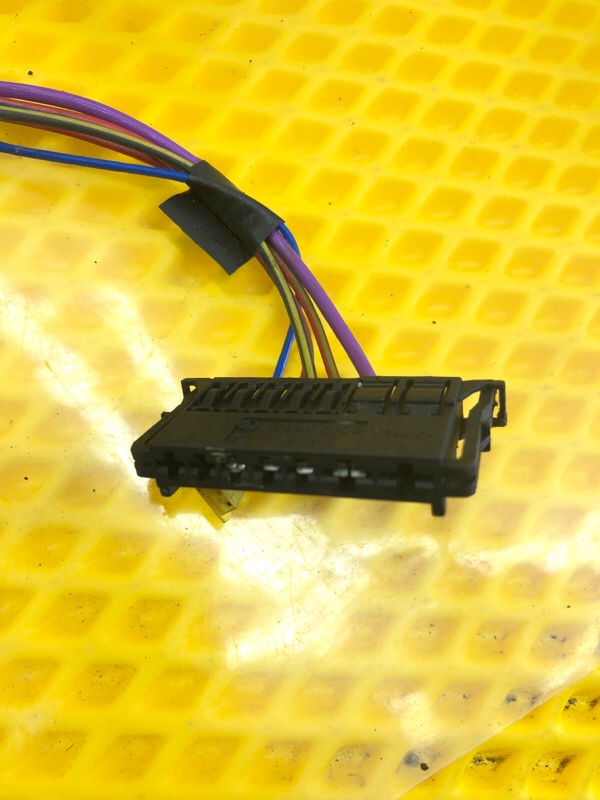 Проводка двигателя Mercedes-Benz E-Class 15.04.1998 W210