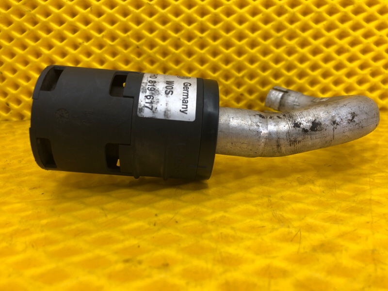 Воздухозаборник Volkswagen Touareg 2008 7L6