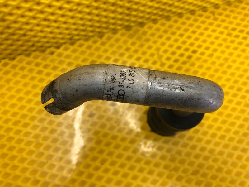 Воздухозаборник Volkswagen Touareg 2008 7L6